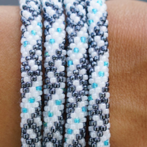 Sashka Pretty Girl Bracelet - Picture 2 of 6